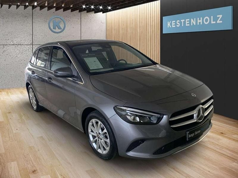 Gebraucht Mercedes B250e Progressive 218 PS (160 kW) 2022 Lack mountaingrau Van / Kleinbus