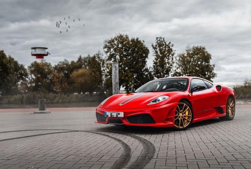 Rot Gebraucht 2008 Ferrari F430 Coupé | 284.900 € - Bild 1/4