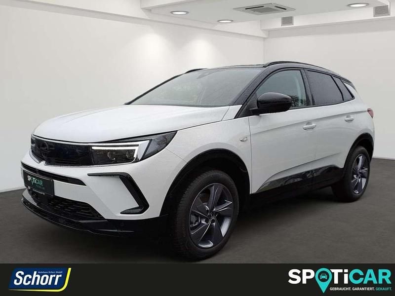 Jade weiß Gebraucht 2024 Opel Grandland X SUV | 34.800 € (Teuer) - Bild 1/4