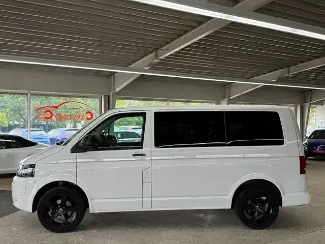Gebraucht VW Multivan Startline 140 PS (102 kW) 2015 Weiß Van / Kleinbus