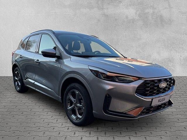 Gebraucht Ford Kuga ST-Line 184 PS (135 kW) 2025 Silber SUV