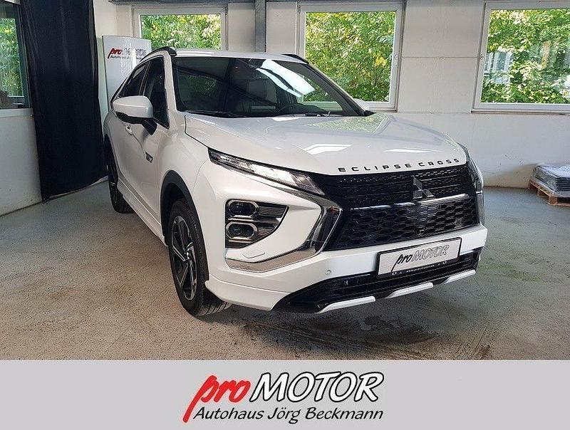 Gebraucht Mitsubishi Eclipse Cross Top 188 PS (138 kW) 2022 Weiß SUV