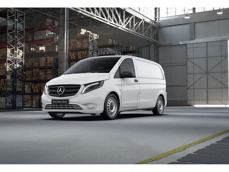Gebraucht Mercedes Vito 136 PS (100 kW) 2022 Arktikweiß Van