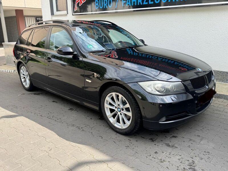Schwarz Gebraucht 2007 BMW 320 Advantage Kombi | 3.599 € (Fairer Preis) - Bild 1/4