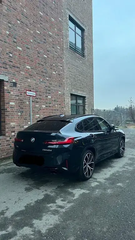 Gebraucht BMW X4 Performance 340 PS (250 kW) 2023 Schwarz SUV