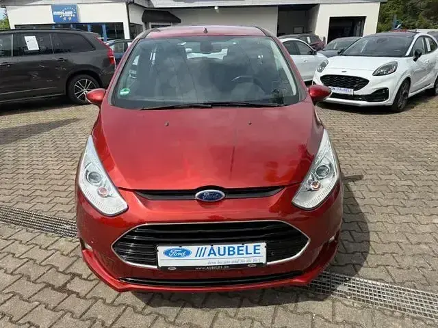 Gebraucht Ford B-MAX Titanium 105 PS (77 kW) 2015 Rot Van / Kleinbus