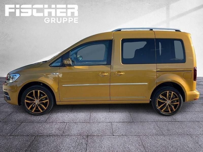 Gebraucht VW Caddy Highline 150 PS (110 kW) 2017 Gelb Van / Kleinbus