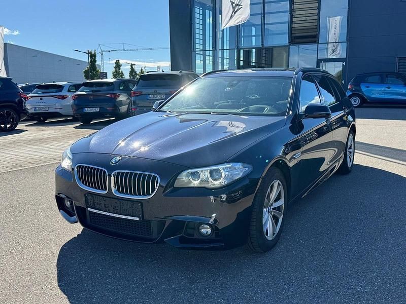 Schwarz Gebraucht 2013 BMW 520 M Sport Kombi | 8.890 € (Superpreis) - Bild 1/4