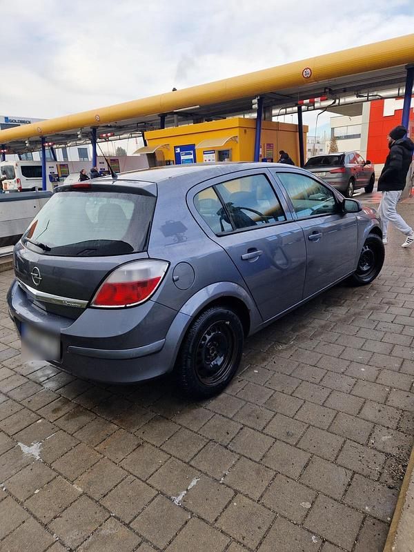 Gebraucht Opel Astra 101 PS (74 kW) 2004 Grau Kombi