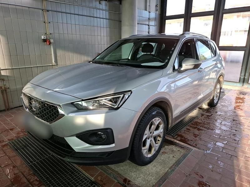 Silber Gebraucht 2022 Seat Tarraco Style SUV | 24.990 € (Fairer Preis) - Bild 1/4