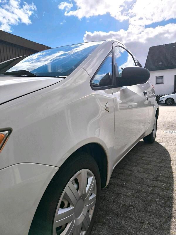 Gebraucht Mitsubishi Colt 75 PS (55 kW) 2009 Weiß Kleinwagen