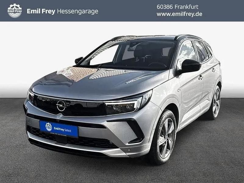 Quarz silber metallic Gebraucht 2022 Opel Grandland X Elegance SUV | 24.950 € (Fairer Preis) - Bild 1/4