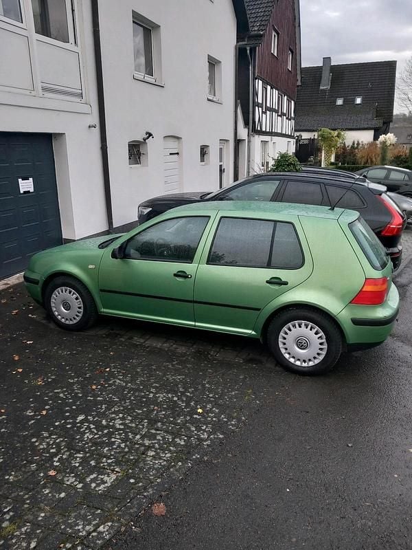 Gebraucht VW Golf III 101 PS (74 kW) 1999 Grün Limousine