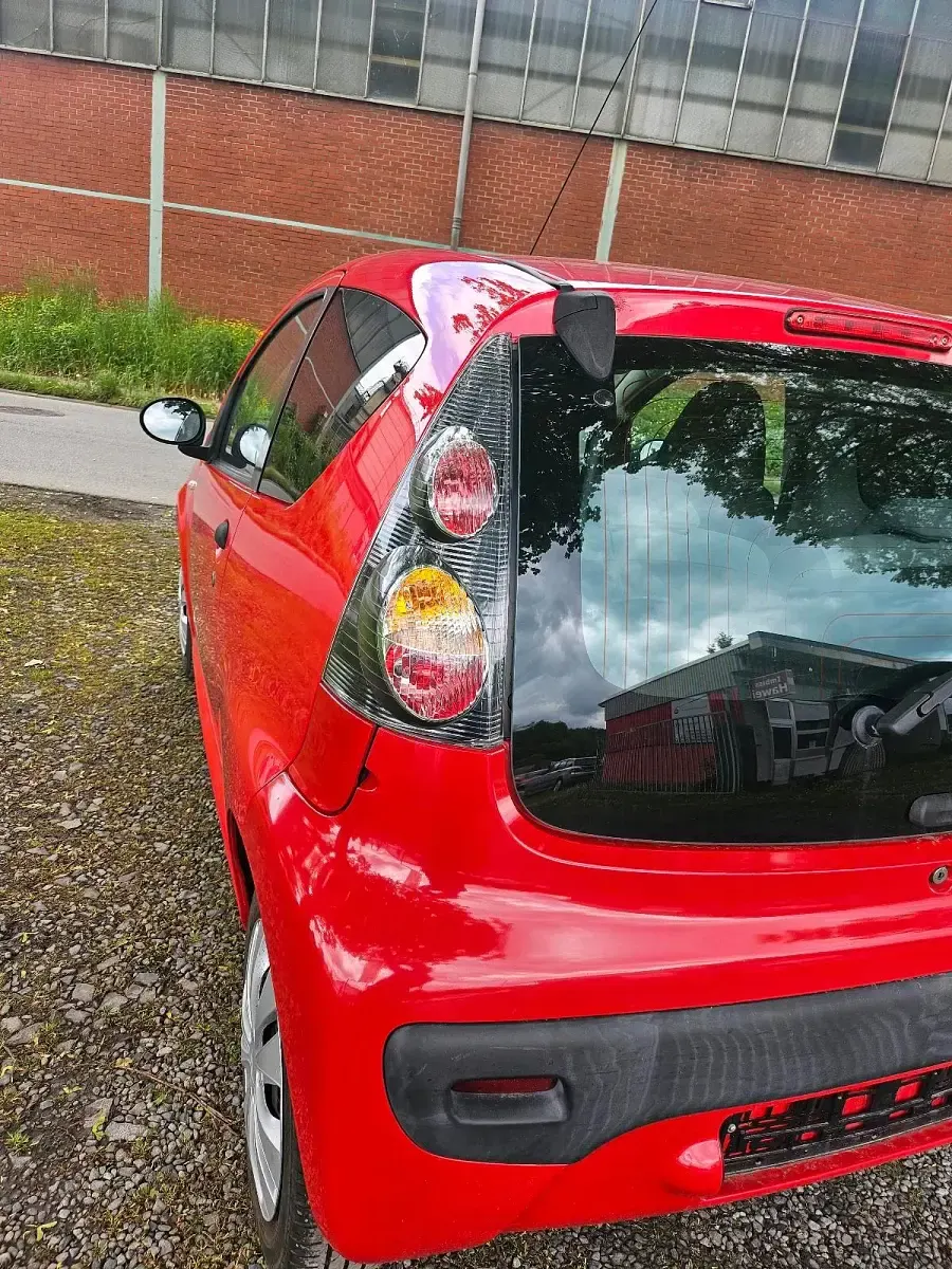 Gebraucht Citroën C1 68 PS (50 kW) 2008 Rot Kleinwagen