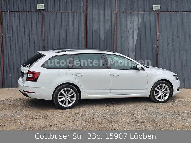 Gebraucht Skoda Octavia Style 116 PS (85 kW) 2020 Weiß Kombi