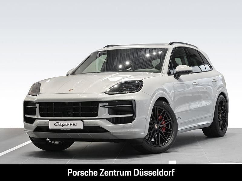 Kreide Gebraucht 2024 Porsche Cayenne GTS SUV | 139.900 € - Bild 1/4