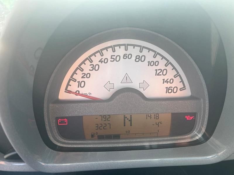 Gebraucht Smart ForTwo Coupé 62 PS (45 kW) 2009 Silber Coupé