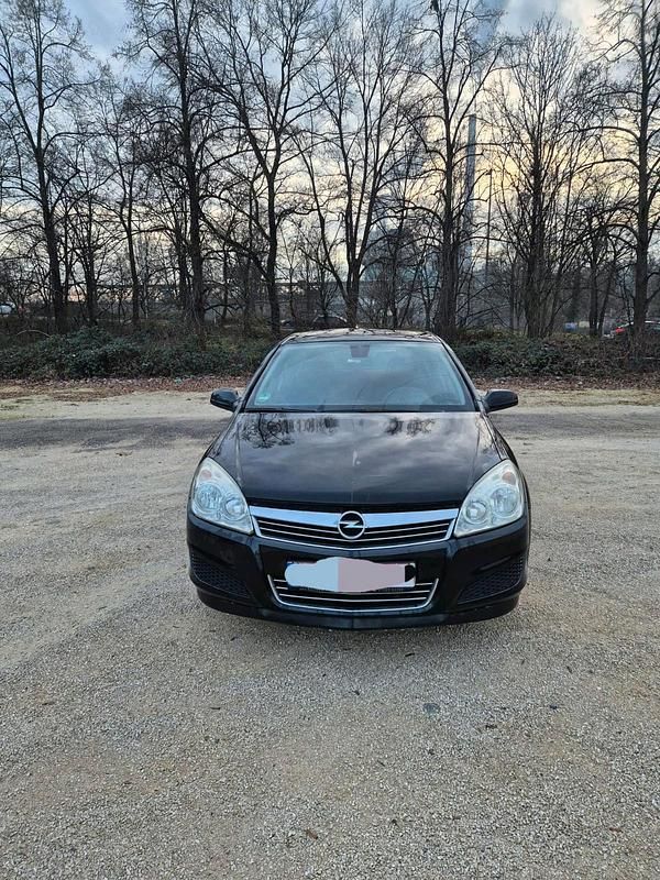 Gebraucht Opel Astra 90 PS (66 kW) 2009 Schwarz Limousine
