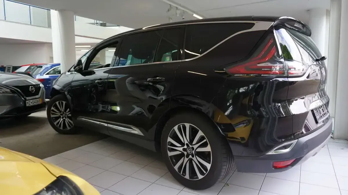 Gebraucht Renault Espace Initiale Paris 200 PS (147 kW) 2015 Amethyst black Van / Kleinbus