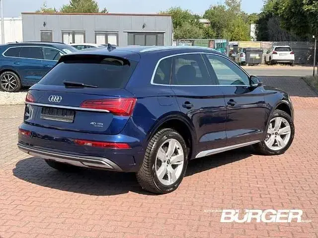 Gebraucht Audi Q5 Ambiente 204 PS (150 kW) 2021 Blau metallic SUV