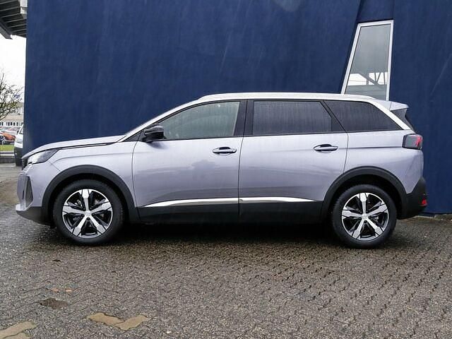 Gebraucht Peugeot 5008 Allure 131 PS (96 kW) 2024 Grau Van / Kleinbus