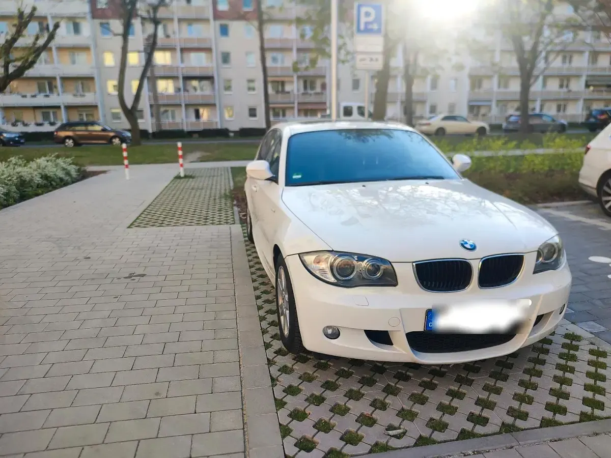 Gebraucht BMW 116 M Sport 122 PS (89 kW) 2026 Weiß Kleinwagen
