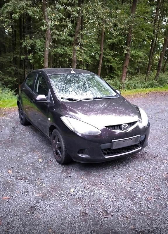 Gebraucht Mazda 2 90 PS (66 kW) 2008 Violet Kleinwagen