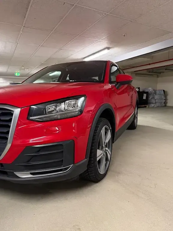 Gebraucht Audi Q2 116 PS (85 kW) 2019 Rot SUV