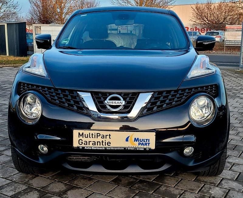 Gebraucht Nissan Juke N-Connecta 117 PS (86 kW) 2016 Schwarz SUV