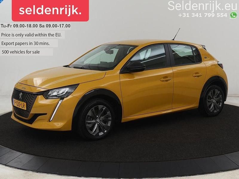 Gelb Gebraucht 2022 Peugeot e-208 Active Kleinwagen | 13.900 € (Guter Preis) - Bild 1/4