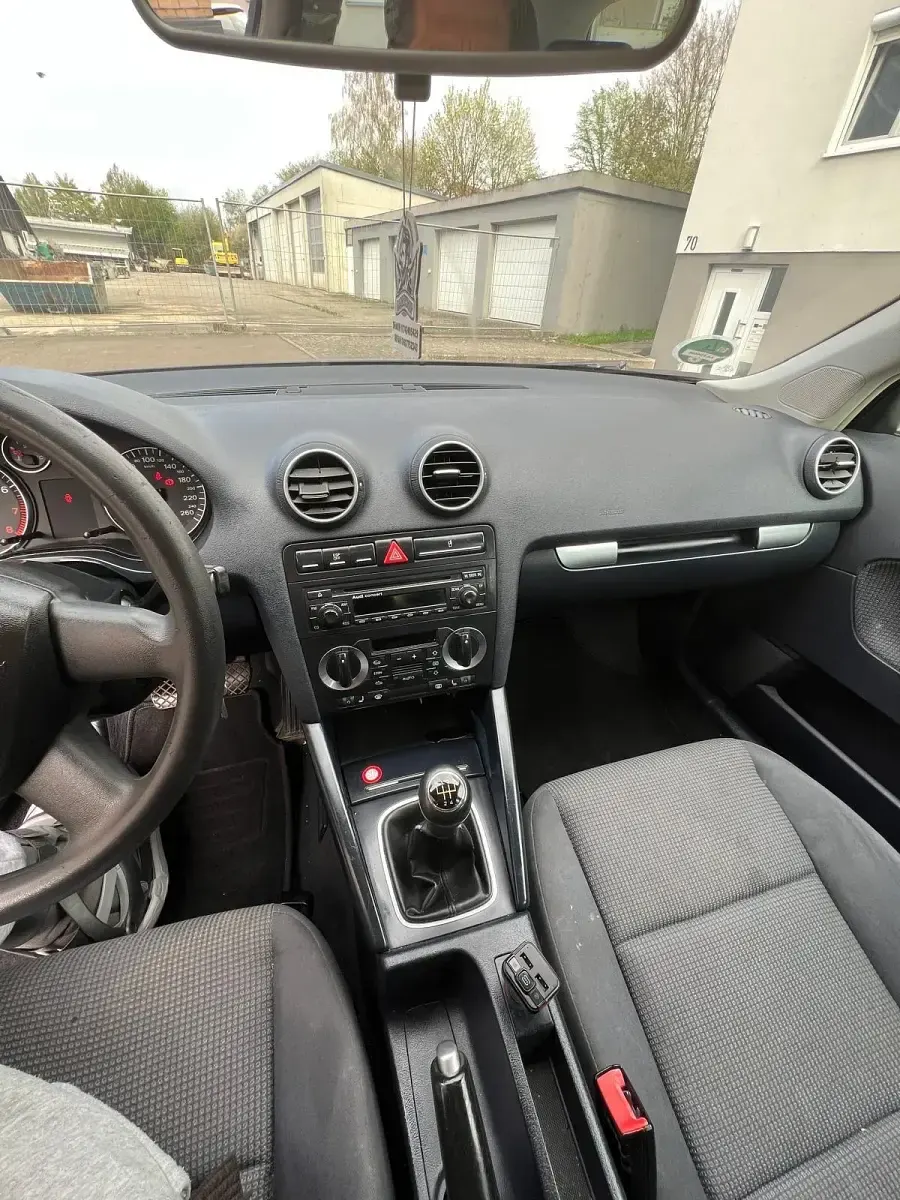 Second-hand Audi A3 102 CP (75 kW) 2006 Gri Hatchback