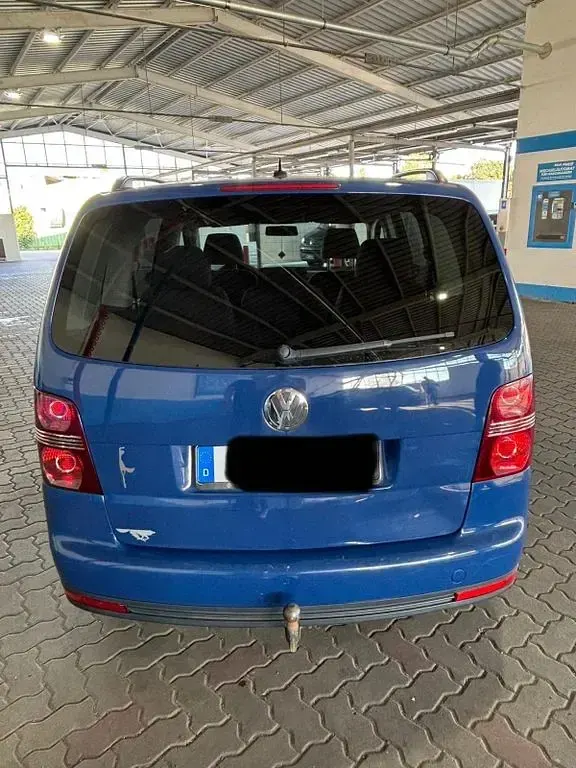 Gebraucht VW Touran 105 PS (77 kW) 2010 Blau Van / Kleinbus