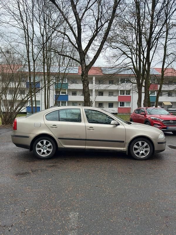 Gebraucht Skoda Octavia 105 PS (77 kW) 2006 Beige Limousine