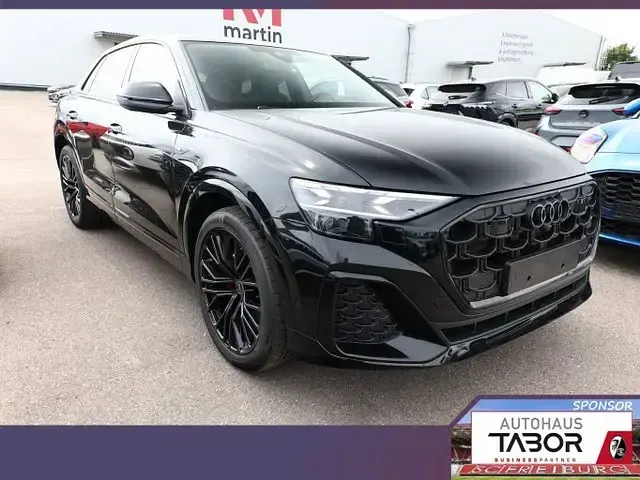 Neu Audi Q8 Comfort 286 PS (210 kW) 2026 Schwarz SUV