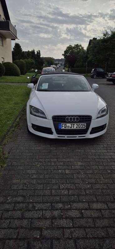 Gebraucht 2010 Audi TT Roadster Cabrio | 8.499 € (Fairer Preis) - Bild 1/4