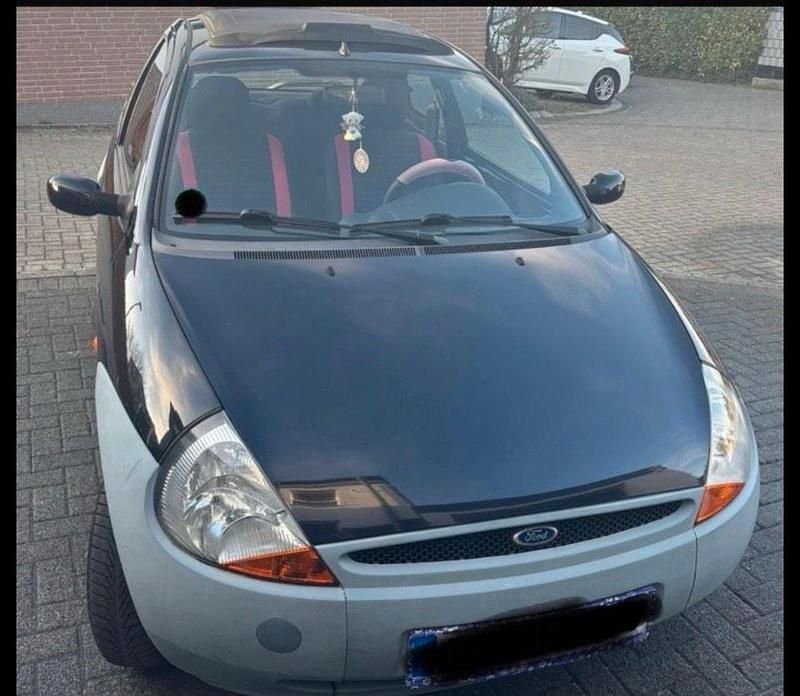 Gebraucht Ford Ka 69 PS (50 kW) 2005 Grau Kleinwagen