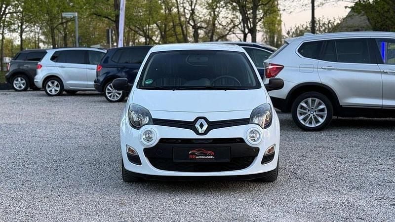 Używany Renault Twingo Dynamique 75 KM (55 kW) 2014 Biały Hatchback