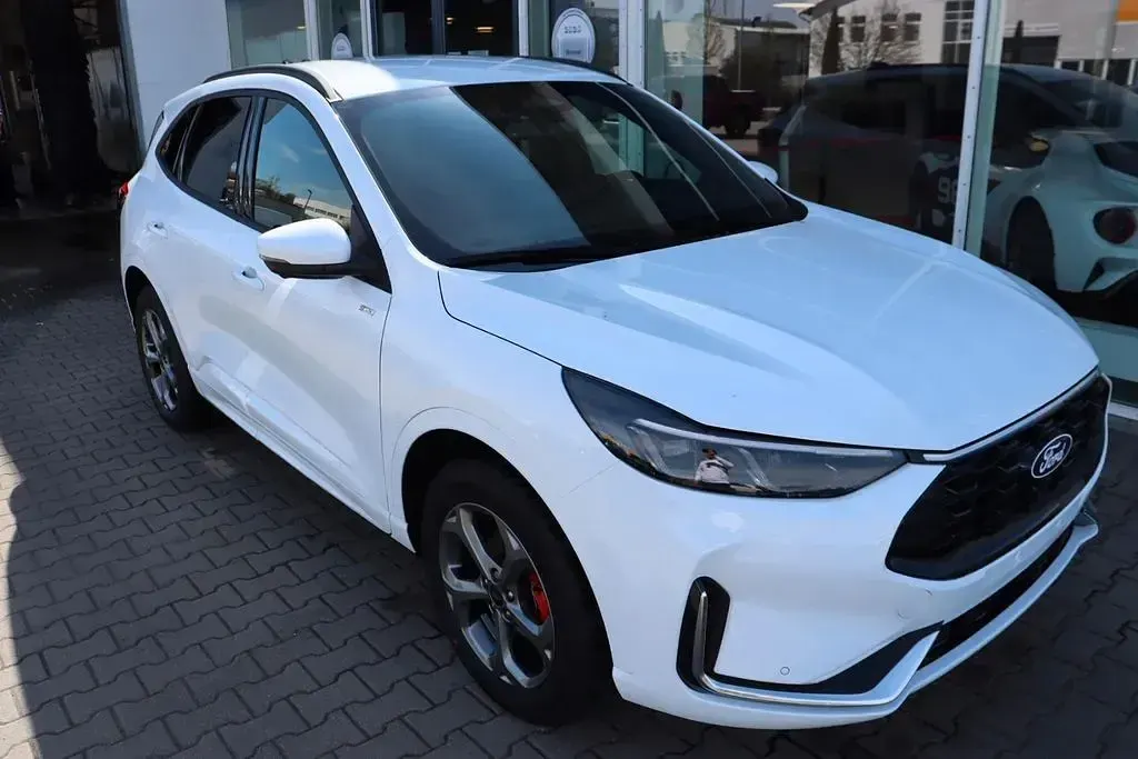 Neu Ford Kuga ST-Line X 242 PS (177 kW) 2026 Weiß SUV