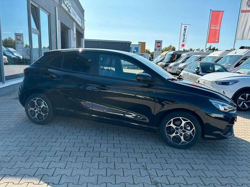 Neu MG MG3 Luxury 194 PS (142 kW) 2025 Pebble black Kleinwagen