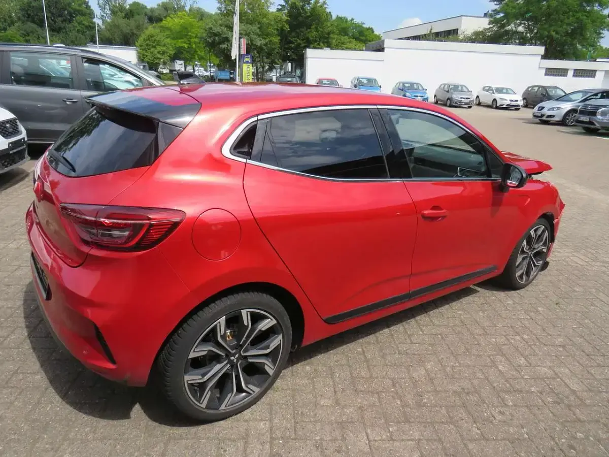 Gebraucht Mitsubishi Colt Edition 91 PS (66 kW) 2024 Aurorarot (m) Kleinwagen