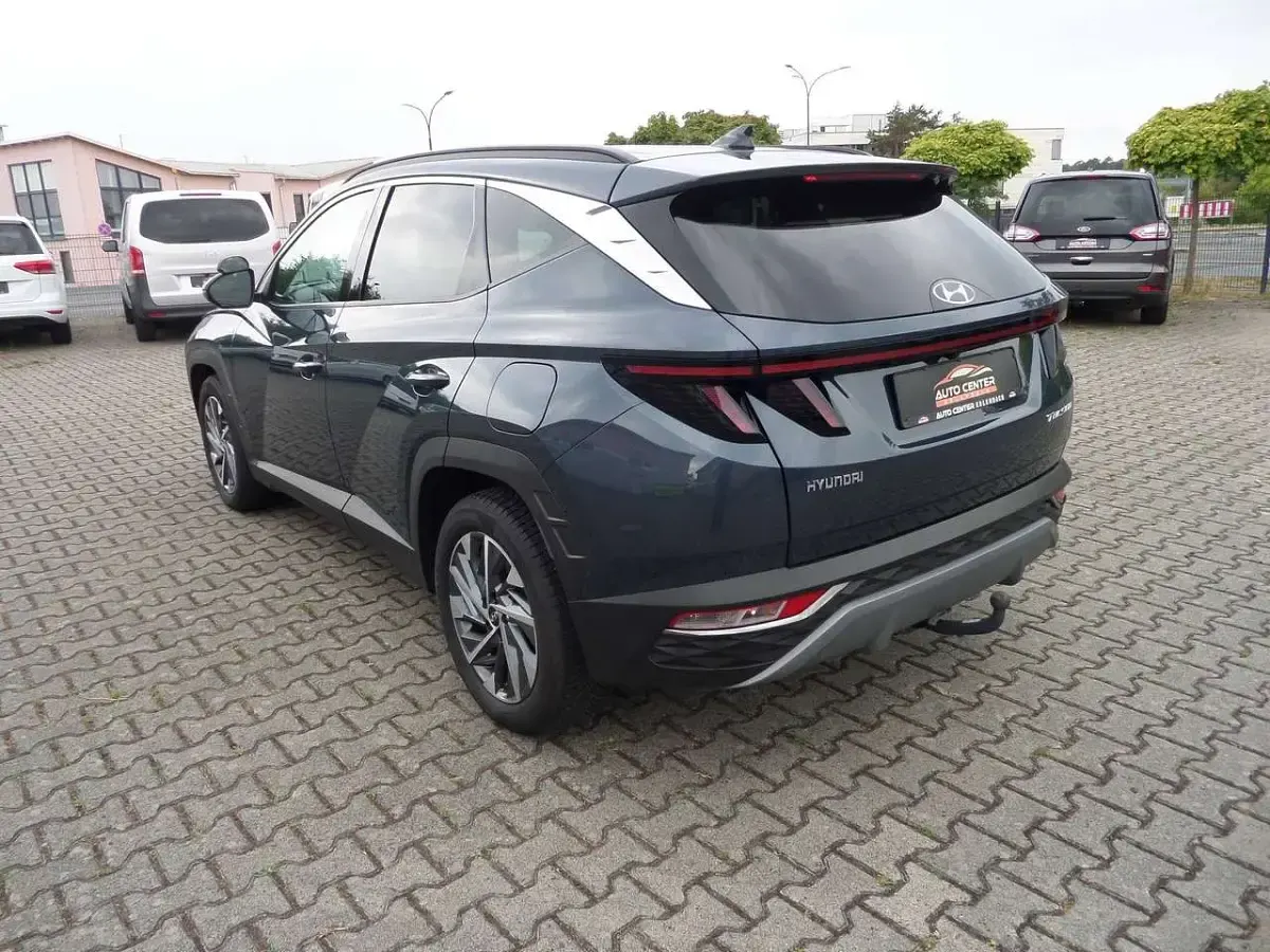 Gebraucht Hyundai Tucson 179 PS (131 kW) 2023 Teal blue SUV