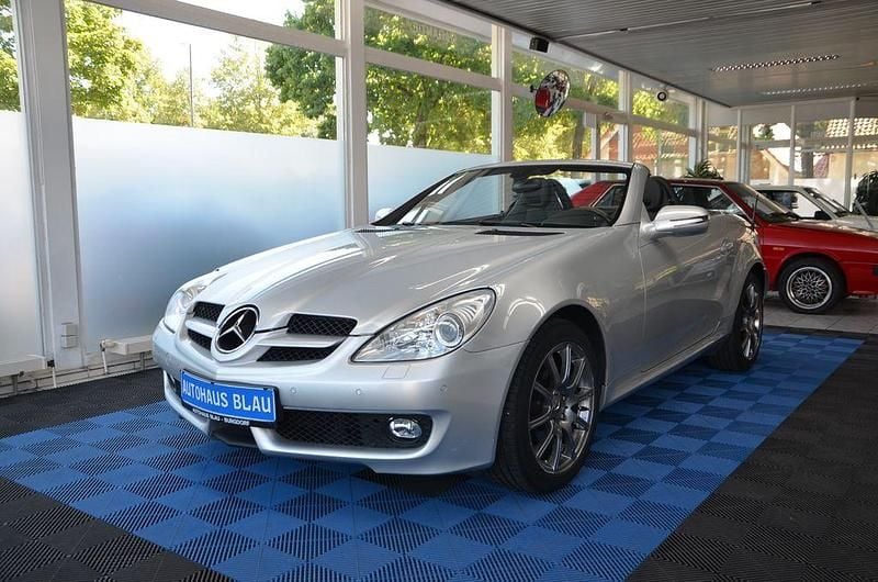 Silber Gebraucht 2009 Mercedes SLK200 Cabrio | 12.990 € (Fairer Preis) - Bild 1/4