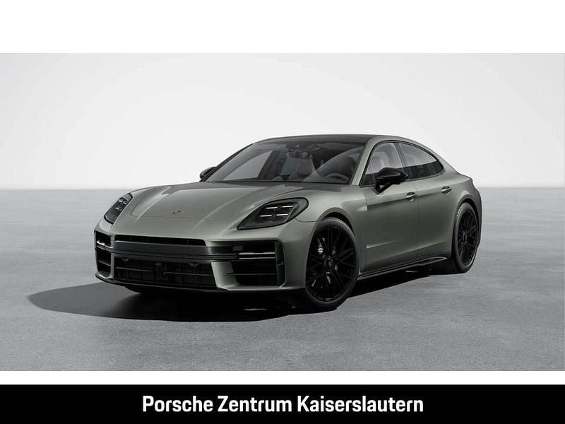 Grün Neu 2025 Porsche Panamera GTS Limousine | 203.805 € (Etwas zu teuer) - Bild 1/4