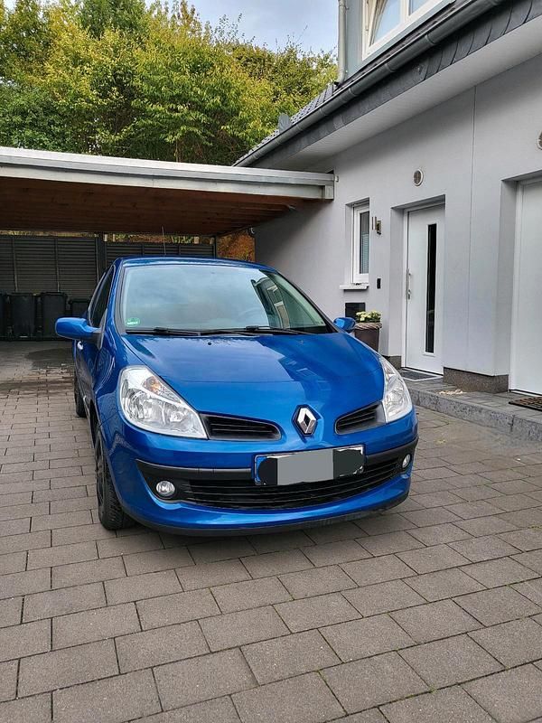 Blau Gebraucht 2009 Renault Clio III Kleinwagen | 2.299 € (Fairer Preis) - Bild 1/4