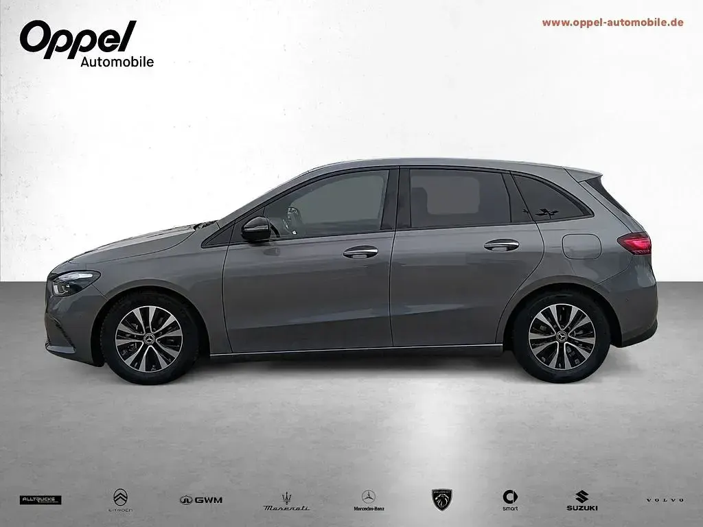 Gebraucht Mercedes B180 Progressive 150 PS (110 kW) 2025 Grau Kleinwagen