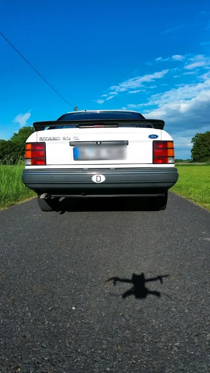 Gebraucht Ford Scorpio 115 PS (84 kW) 1986 Weiß Limousine