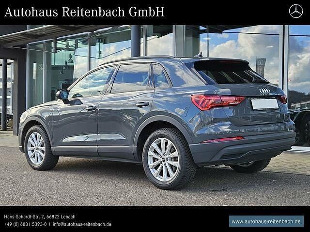 Gebraucht Audi Q3 Ambiente 150 PS (110 kW) 2023 Grau SUV