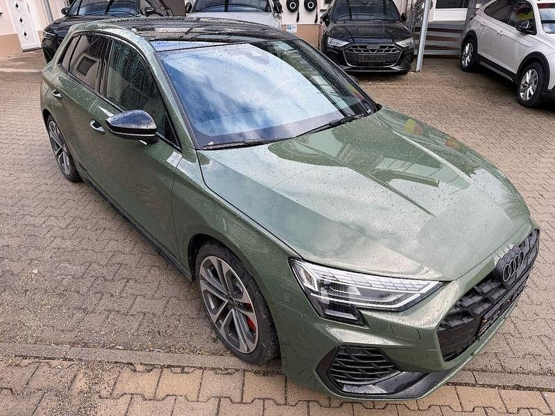 Gebraucht Audi S3 Sport 333 PS (244 kW) 2025 Grün Limousine