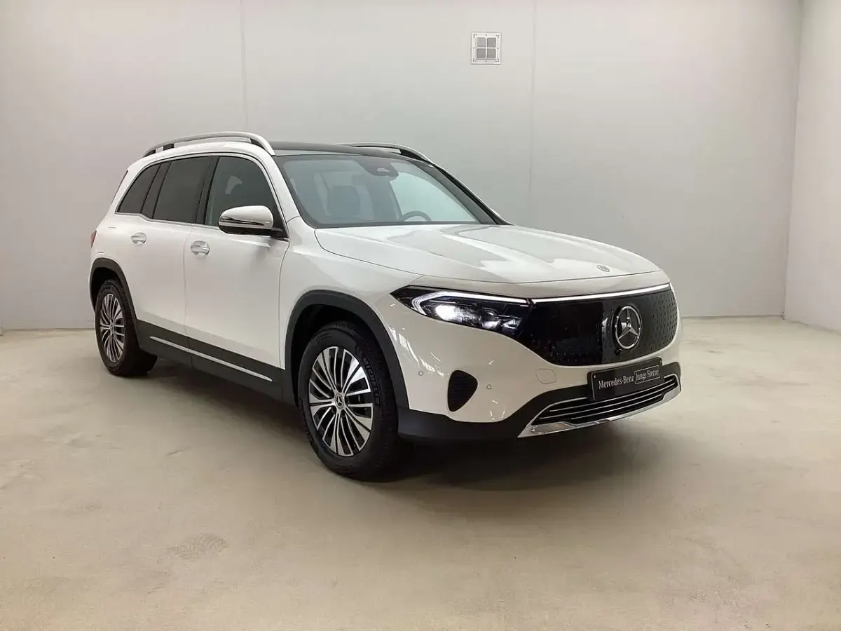 Gebraucht Mercedes EQB300 Advanced 167 kW (228 PS) 2025 Unilack polarweiß SUV