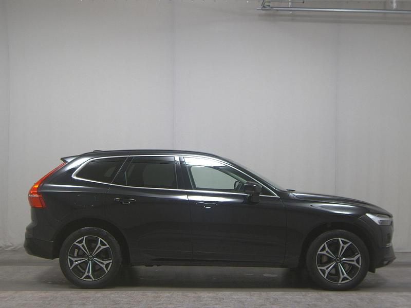 Schwarz Gebraucht 2022 Volvo XC60 Momentum SUV | 27.980 € (Superpreis) - Bild 1/4